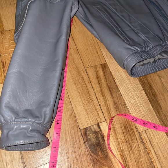 Vintage 80’s Wilson’s Leather Crop Jacket - Picture 9 of 12